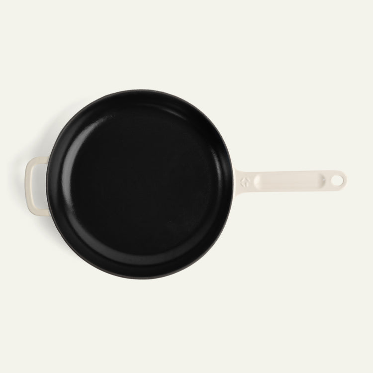 Enamelled Cast Iron Pan